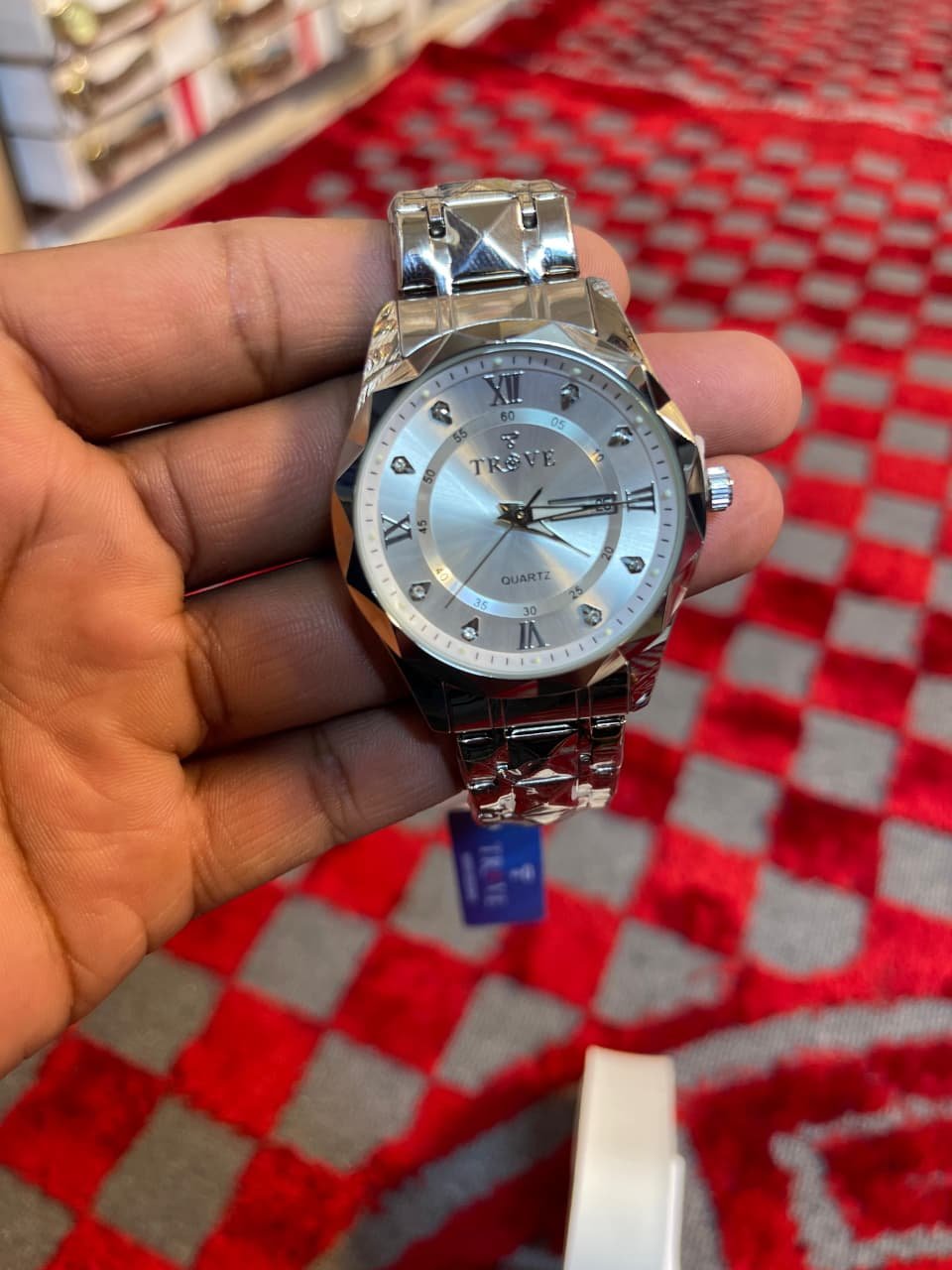 TROVE Luxury Men’s Watch – Diamond Cut