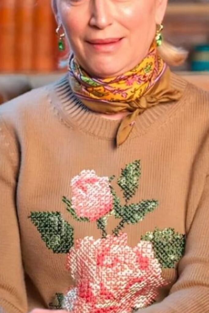 Dorinda Medley Floral Sweater (1)