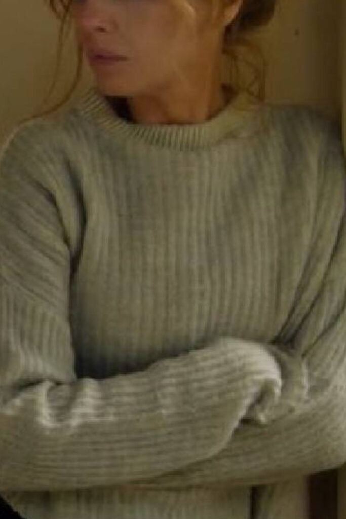 Kelly Reilly Grey Sweater